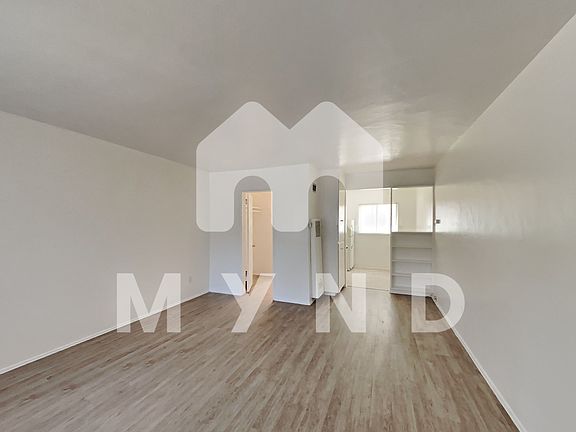 2nd image of 633 Missouri St APT 11