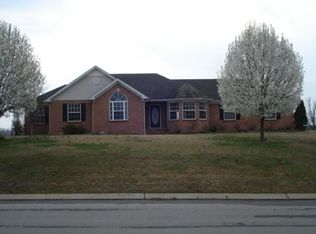 405 Gander Ct, Spring Hill, TN 37174