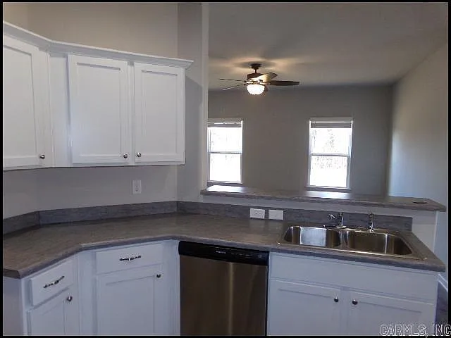 1155 Bulldog Dr — Photo 7