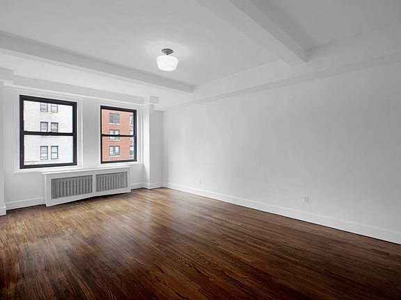 3rd image of 253 W 72nd St APT 1109