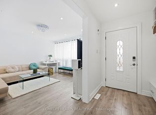 1021 Midland Ave #4, Toronto, ON M1K4G7