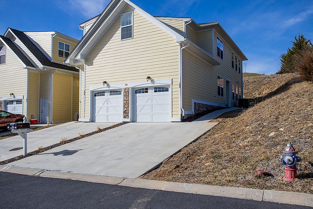 70 Windgate Cir 104, Fishersville, VA 22939 Zillow