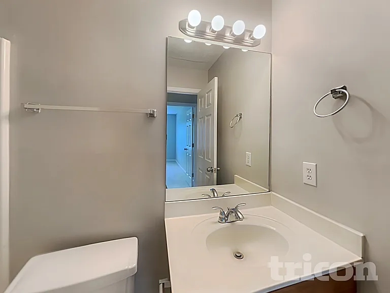 4549 Aladdin Ct — Photo 15