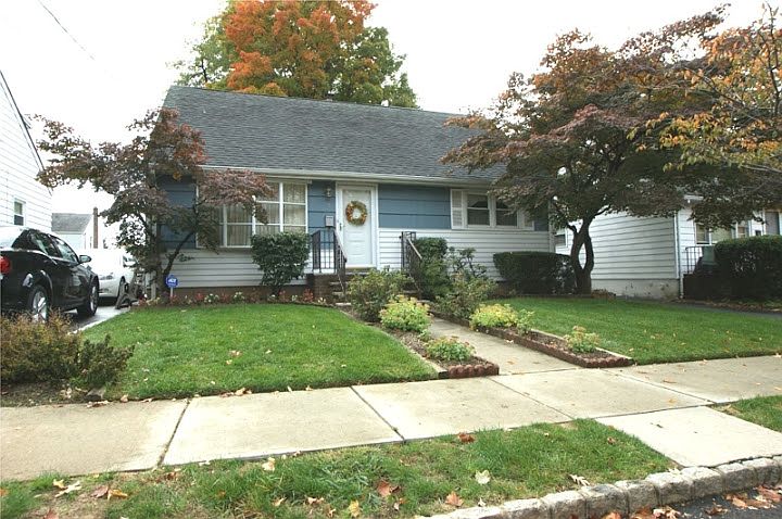 1st image of 5 Marion Ct