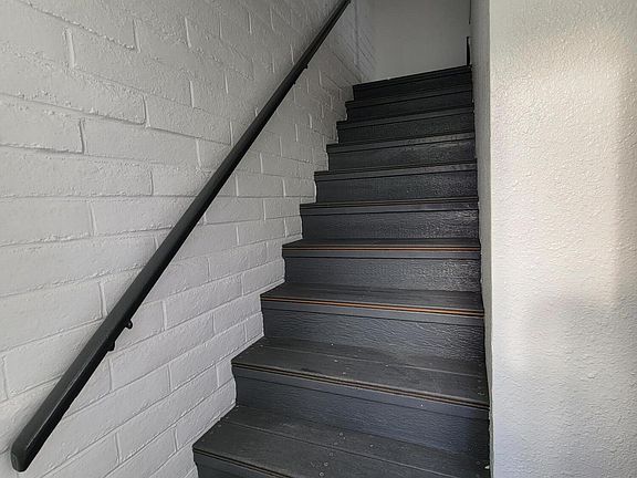 4th image of 700 N Campbell St #3