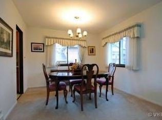 514 Eldon Pl, Downers Grove, IL 60516