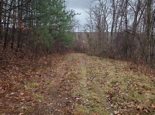 196 Pinewood Dr, Pearisburg, VA 24134