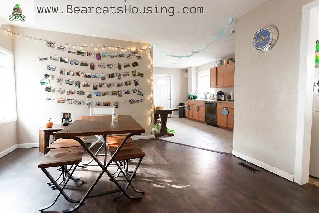 101 Chestnut - House - 1 — Photo 3