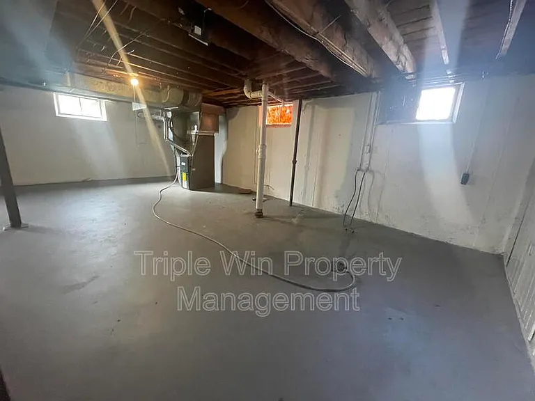 6918 Etzel Ave — Photo 32