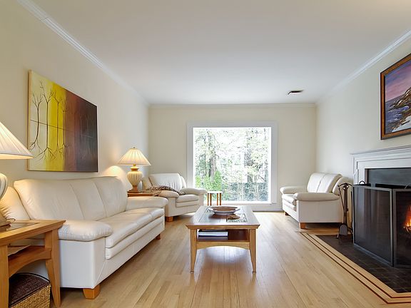 3rd image of 15 Gordon Pl