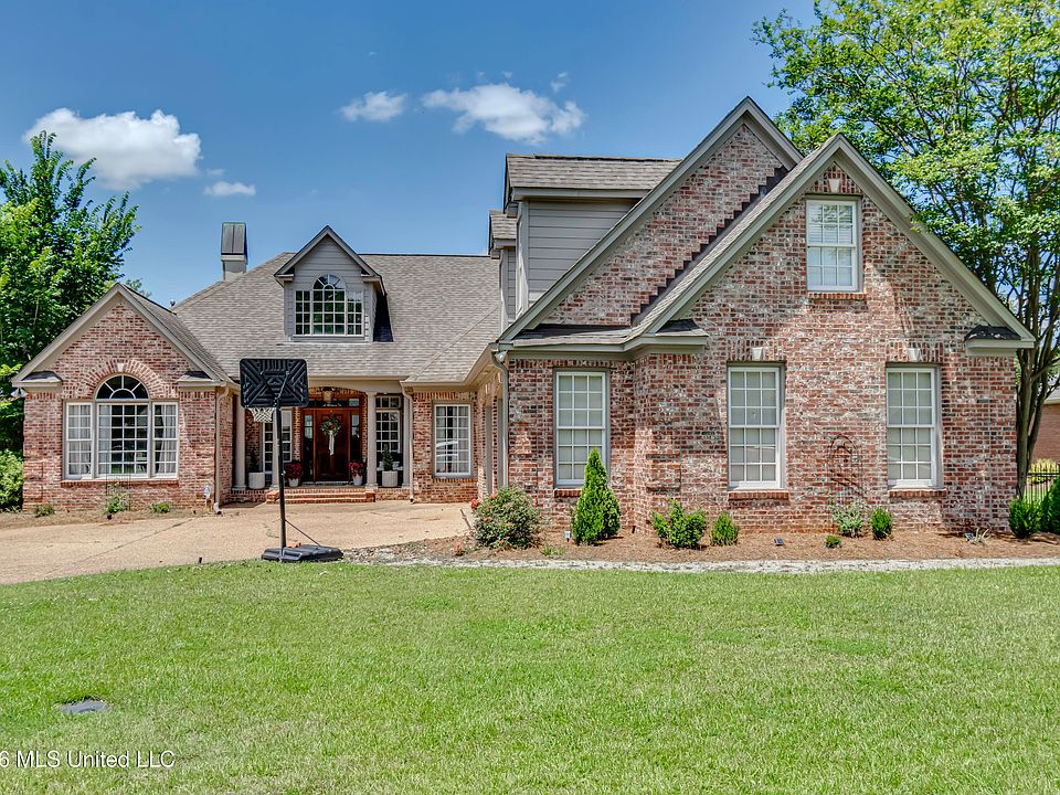 1st image of 406 Audubon Woods