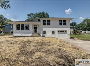 42 Larchmont Rd, Edison, NJ 08837