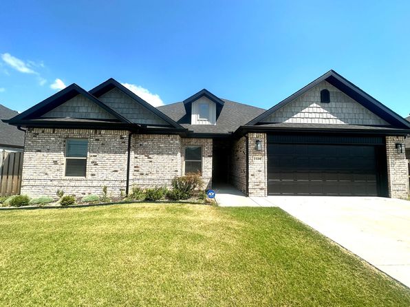 1124 Laux Ln, Pea Ridge, AR 72751