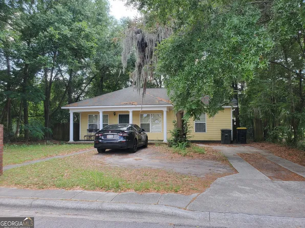 603 W 60th St, Savannah, GA 31405
