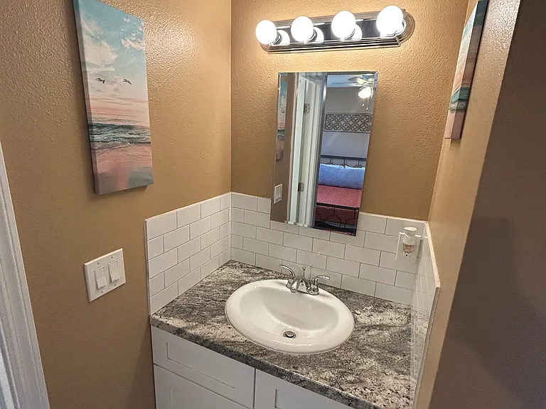 455 Moser Ave #23 — Photo 6