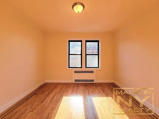 Rented by Made In NY Realty | media 44