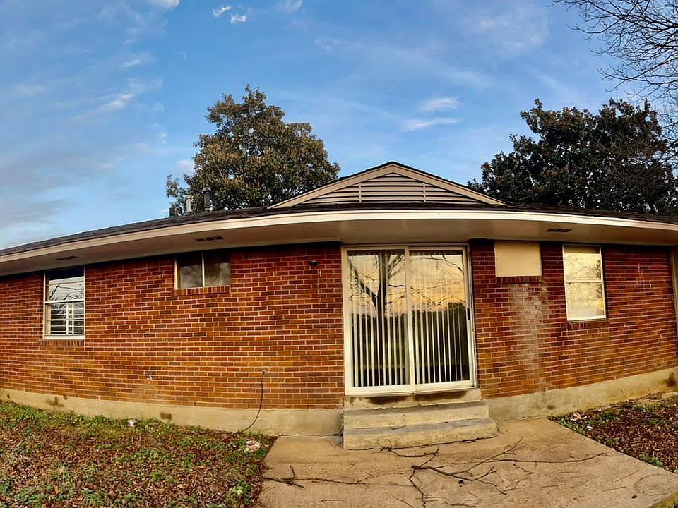 1st image of 4441 Deerland St