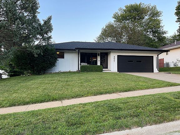 2nd image of 4021 Lincoln Way