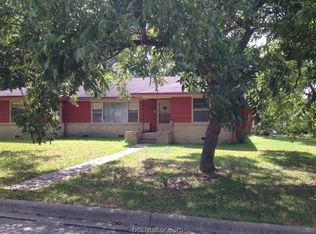 519 N Judson St, Navasota, TX 77868