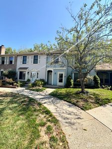 6 Claridge Ct Unit 4, Freehold, NJ, 07728
