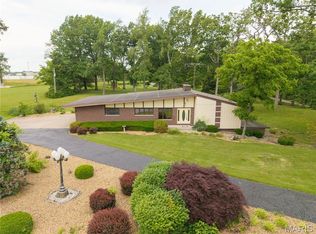 65 Northside Dr, Perryville, MO 63775