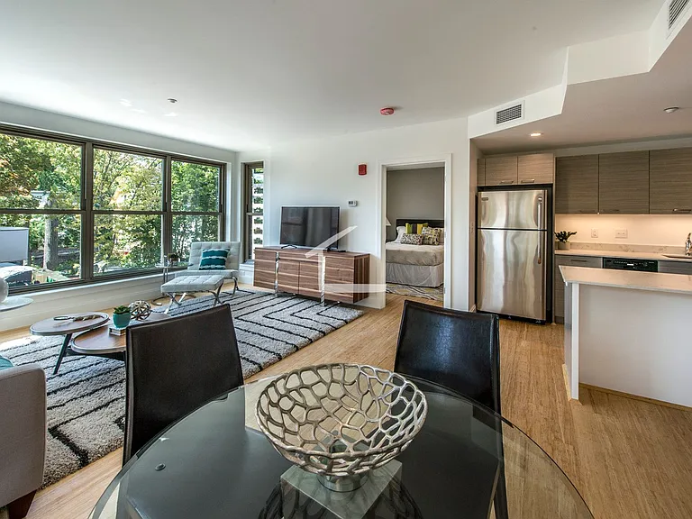 90 Malvern St #401 — Photo 3