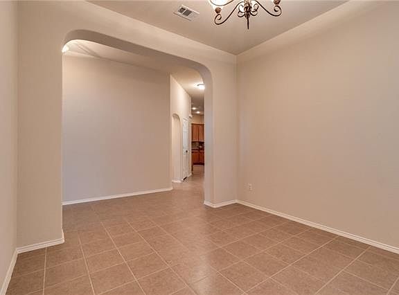5th image of 10240 Paintbrush Dr