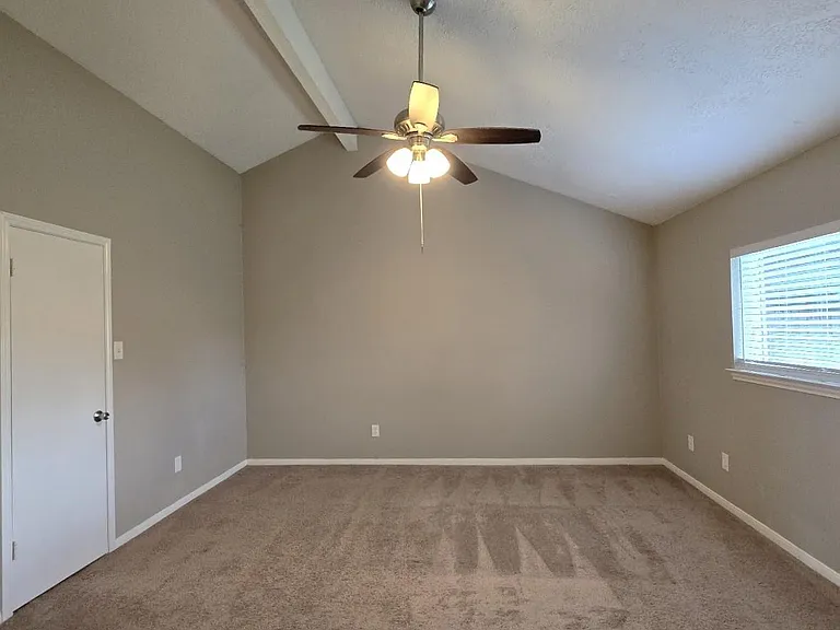19618 Stillhouse Dr — Photo 18