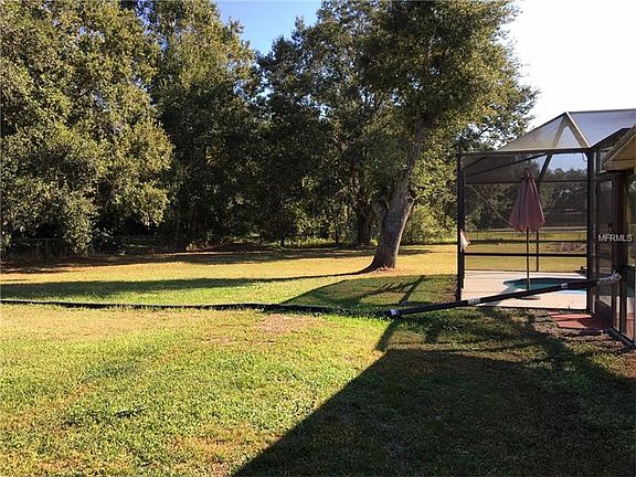 4th image of 2611 Pemberton Creek Dr