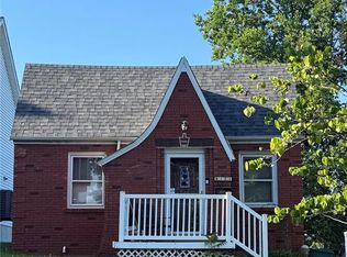 8823 Madge Ave, Saint Louis, MO 63144