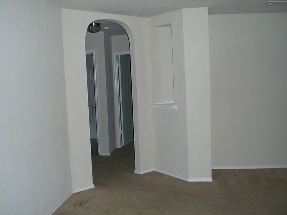 3rd image of 6717 Thaxton Trl