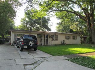 2127 Figaro Ln, Jacksonville, FL 32210