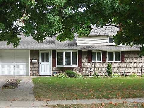 1st image of 33 Boxwood Ln