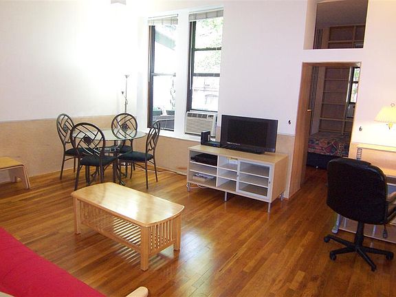 4th image of 311 W 87th St APT 1R