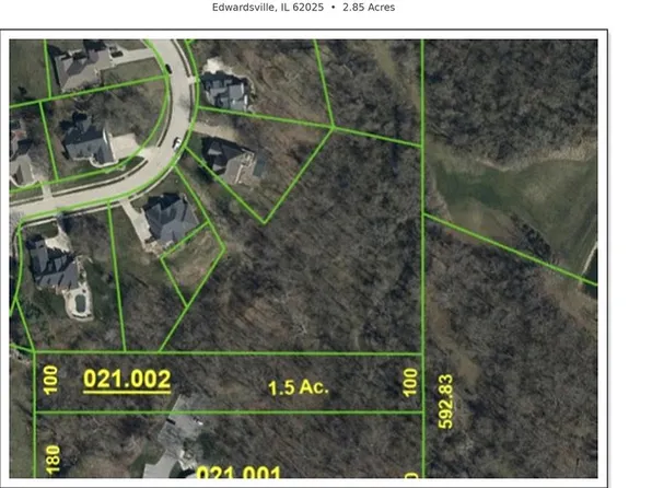 7423 Creek Ridge Ln, Edwardsville, IL 62025