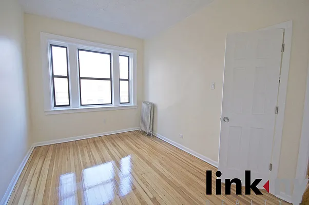 Rented by Link NY Realty | media 15