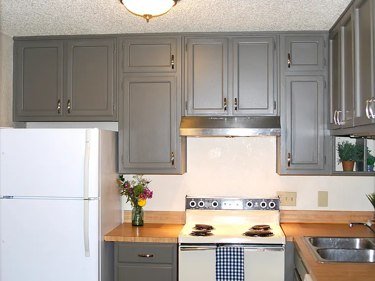 724 S Welch St #2 — Photo 15