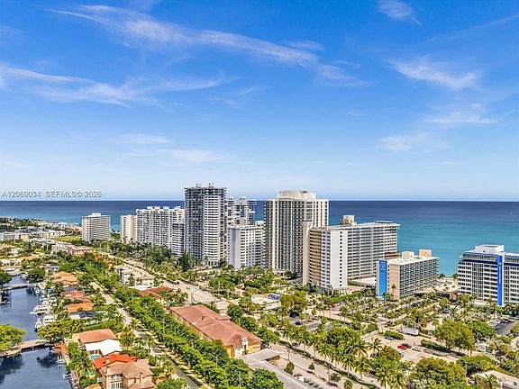 4th image of 4040 Galt Ocean Dr #511