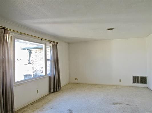 2nd image of 6705 N Brenda Ln