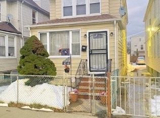 11715 Inwood St, Jamaica, NY 11436