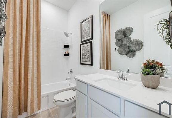 2nd image of 26518 Foxtail Fern Dr