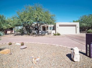 901 E Sylvester Spring Pl, Green Valley, AZ 85614