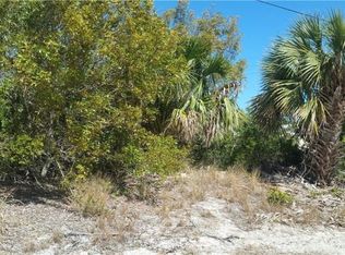 218 17th St SW, Vero Beach, FL 32962