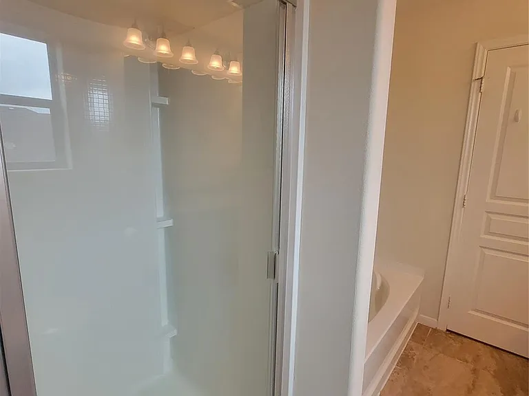 20135 Linden Spruce Ln — Photo 21