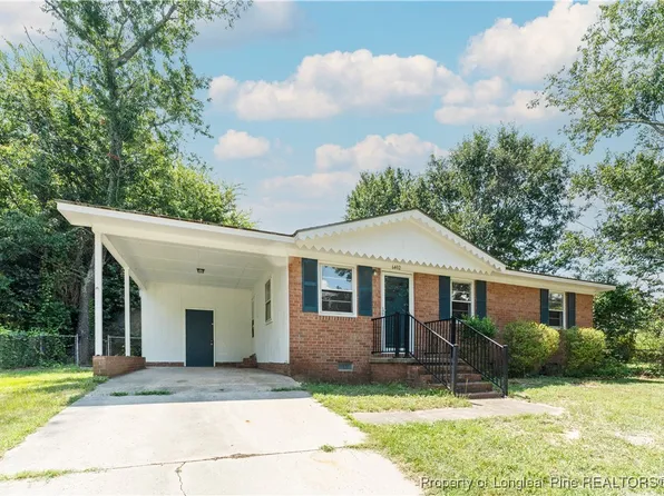6402 Beacon St, Fayetteville, NC 28311