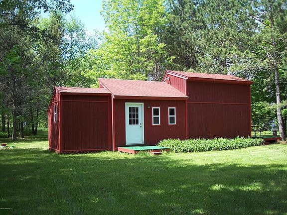 5th image of 29738 Woodchuck Ln NE