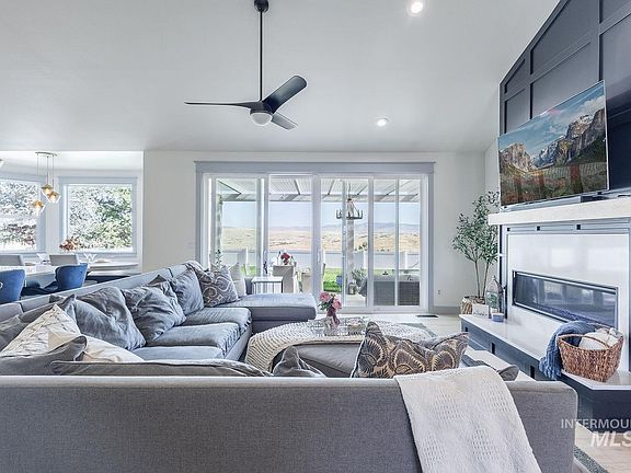 4th image of 6312 N Hill Point Way