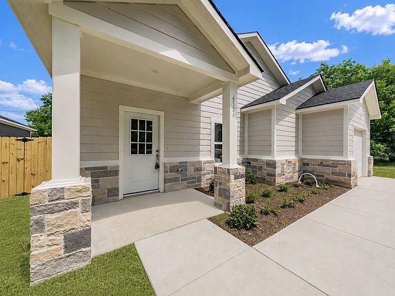 2nd image of 4526 Kolloch Dr