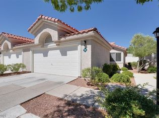 725 Yacht Harbor Dr, Las Vegas, NV 89145