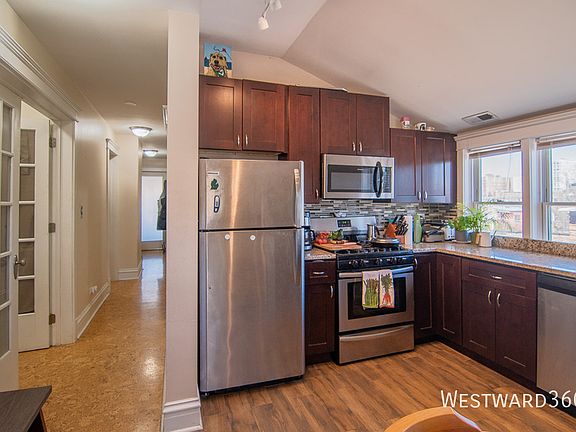 4th image of 1252 W Elmdale Ave #3